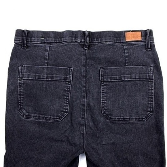 Judy Blue Jeans Charcoal Wash Pull On Super Flare Stretch Wide Leg High‎ Rise - Picture 2 of 8